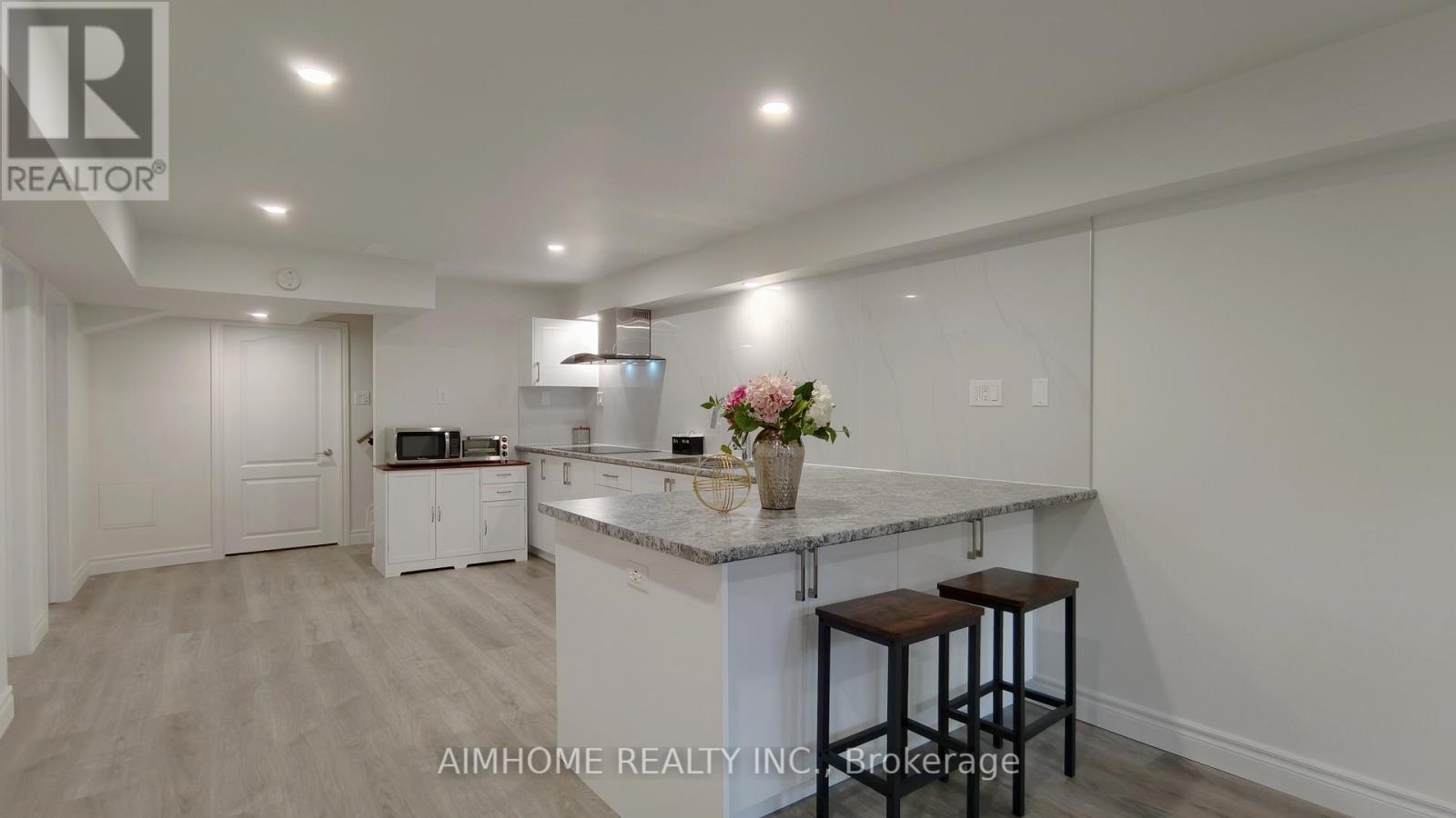 44 COURTING HOUSE PLACE - 19