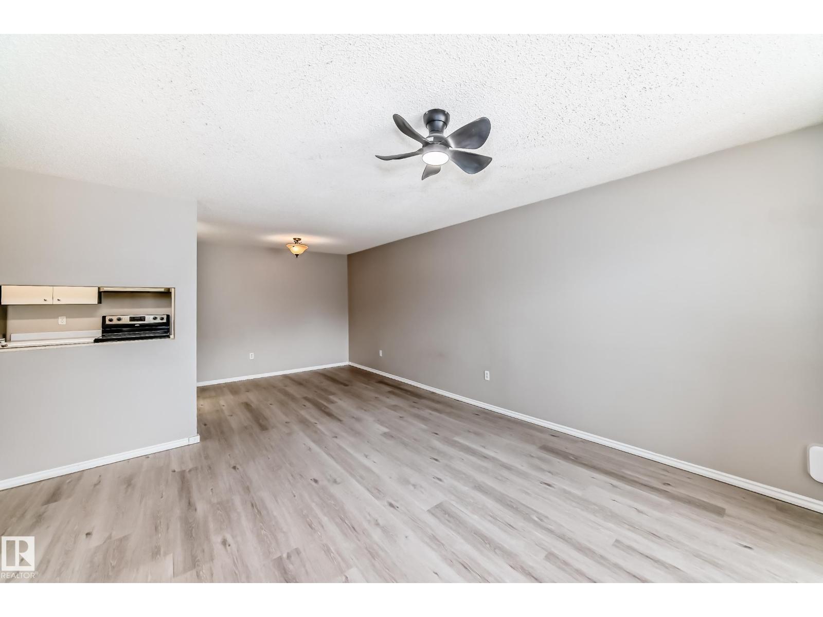 #204 2508 50 ST NW - 20