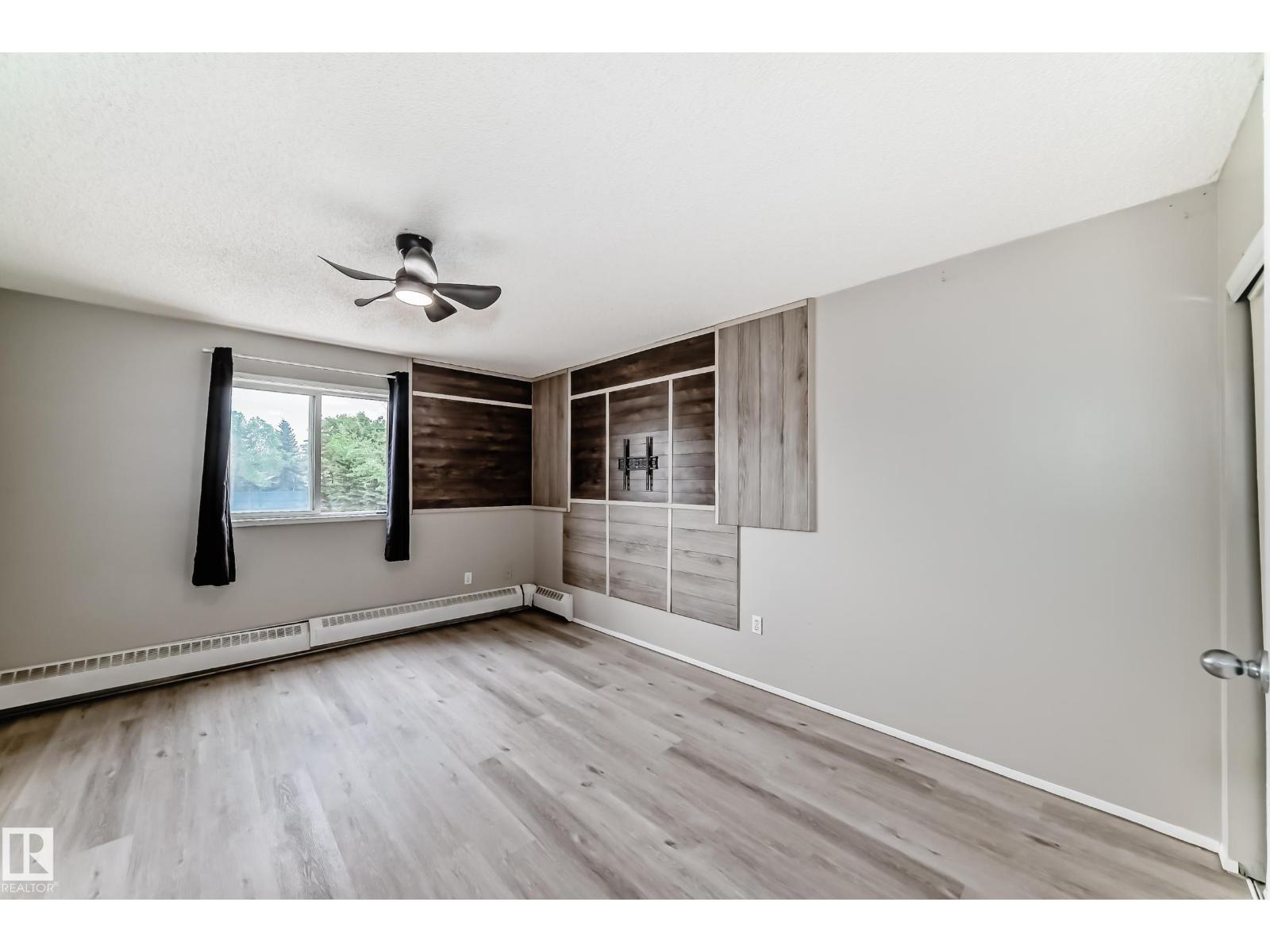 #204 2508 50 ST NW - 22