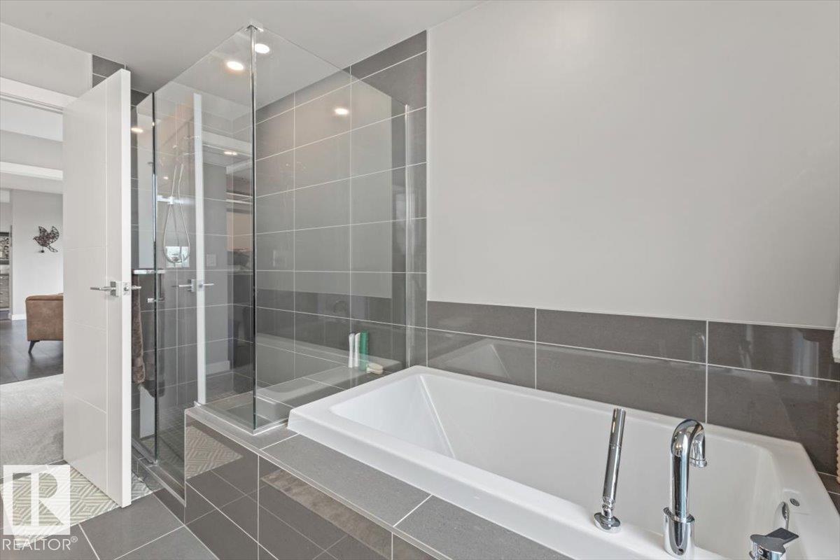 #1200 10180 103 ST NW - 21