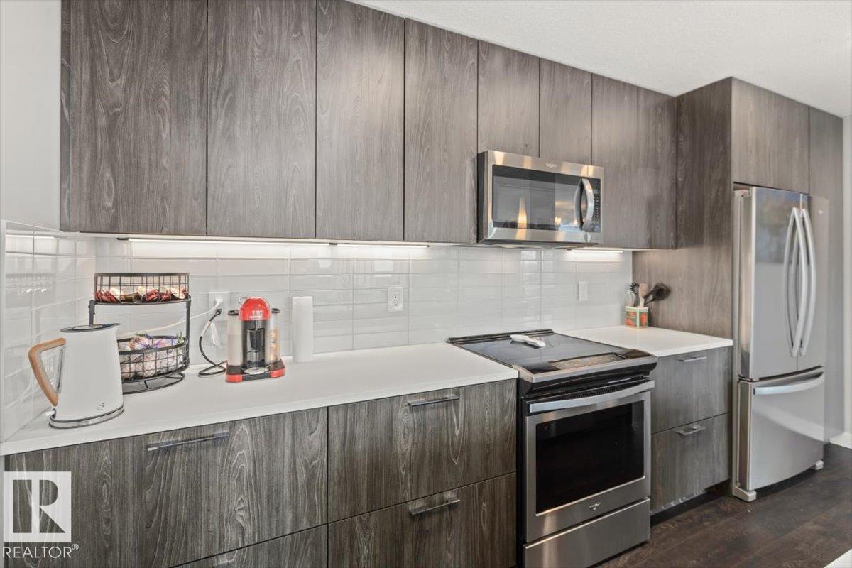 #1200 10180 103 ST NW - 8
