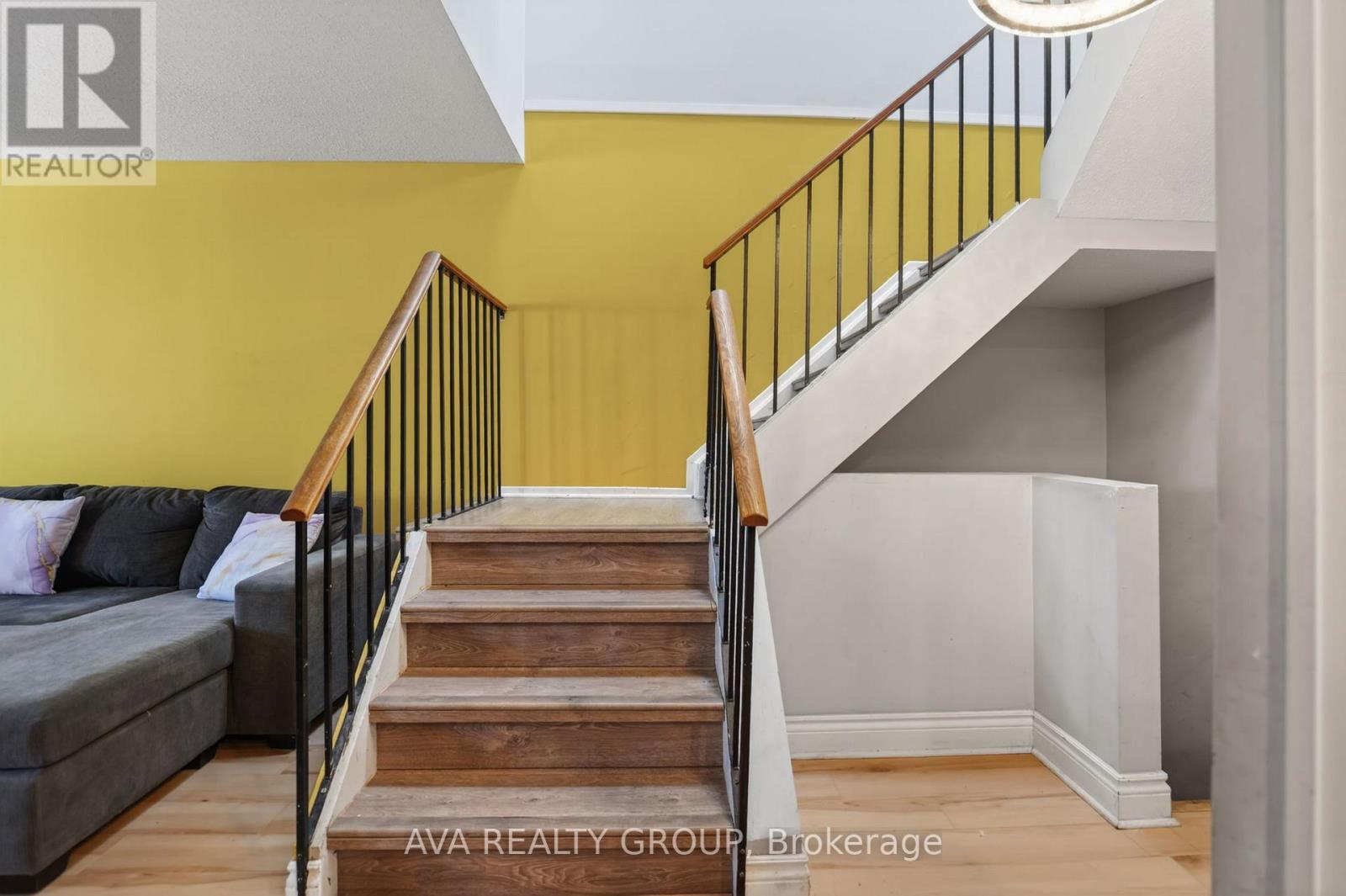 27 DANAHER DRIVE - 14