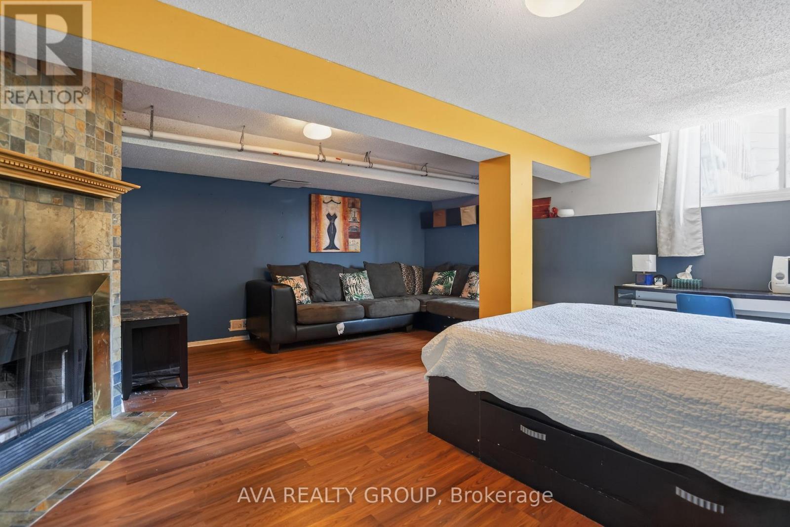 27 DANAHER DRIVE - 23
