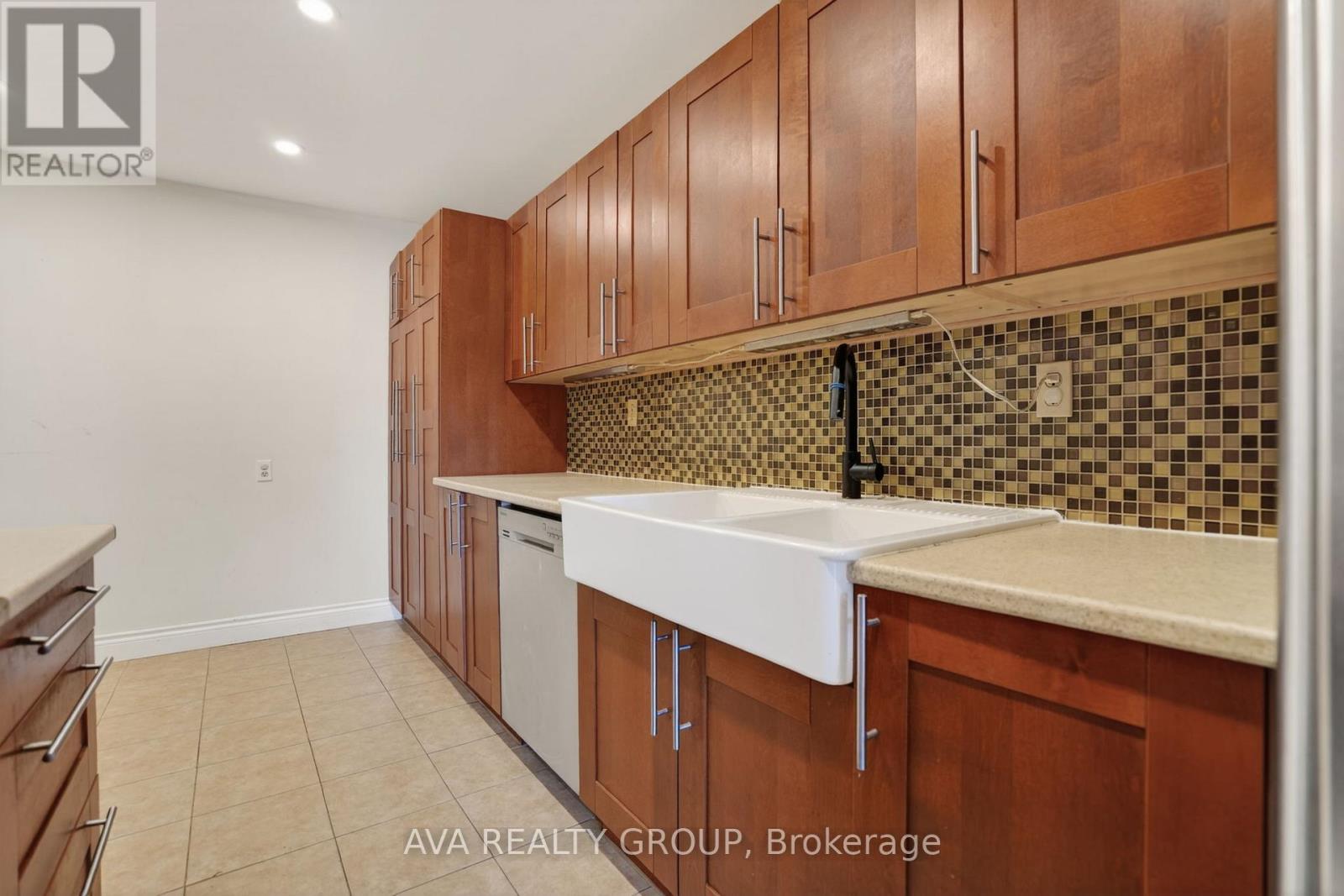 27 DANAHER DRIVE - 8