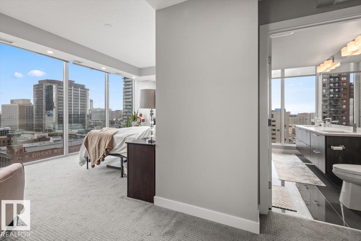#1200 10180 103 ST NW - 16
