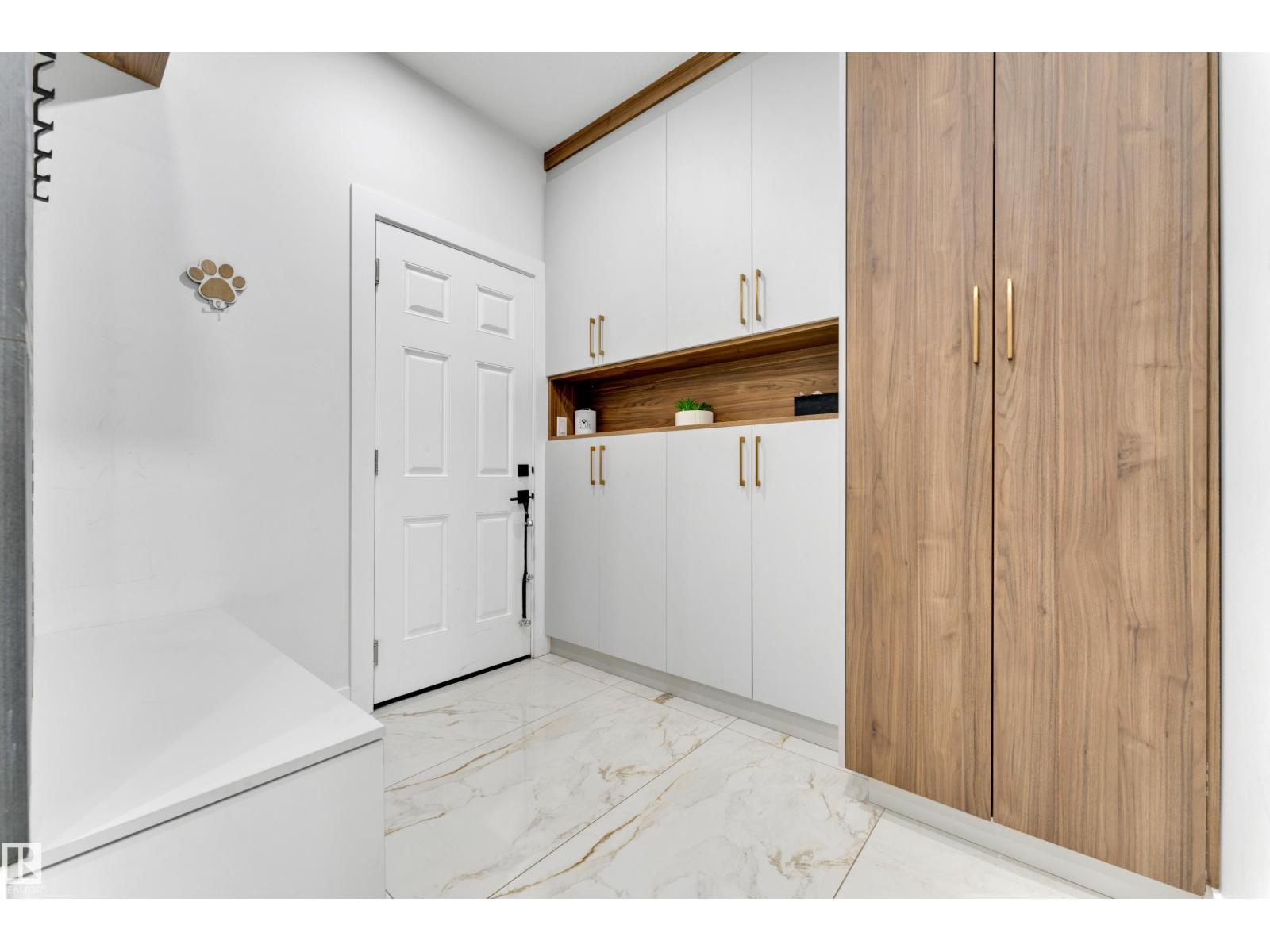 139 28 ST SW - 12