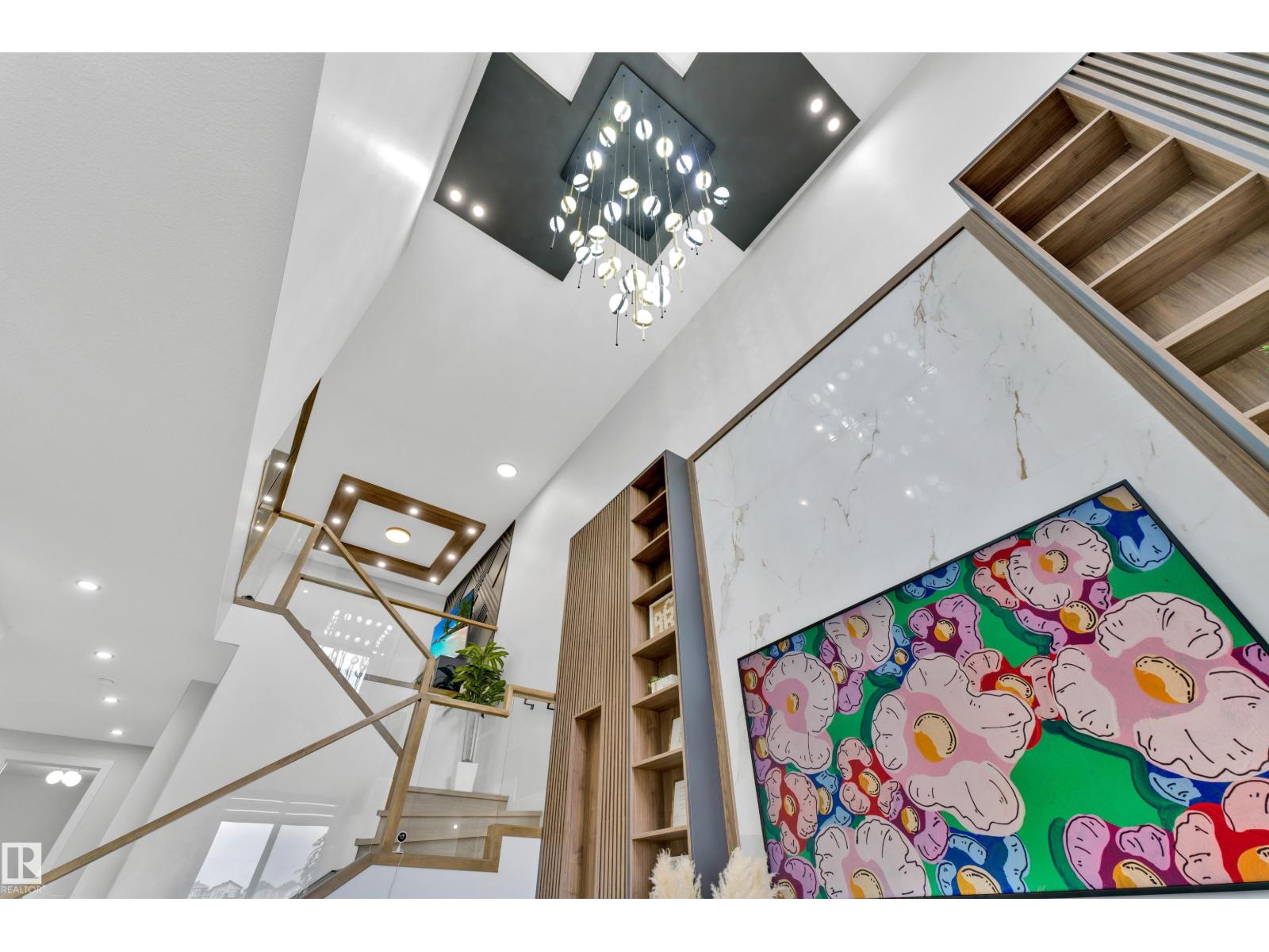 139 28 ST SW - 27