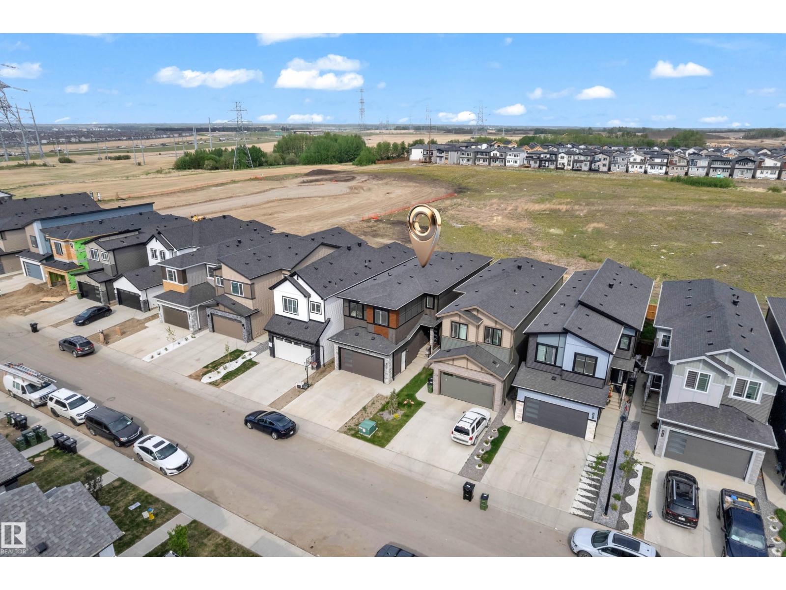 139 28 ST SW - 3
