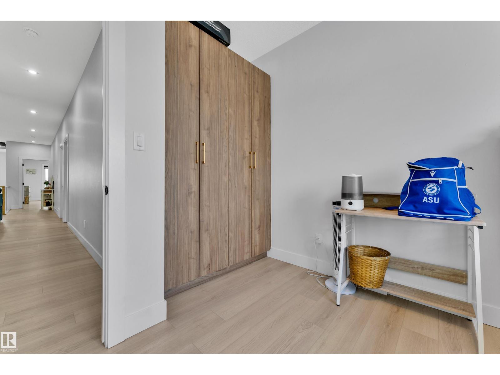 139 28 ST SW - 45