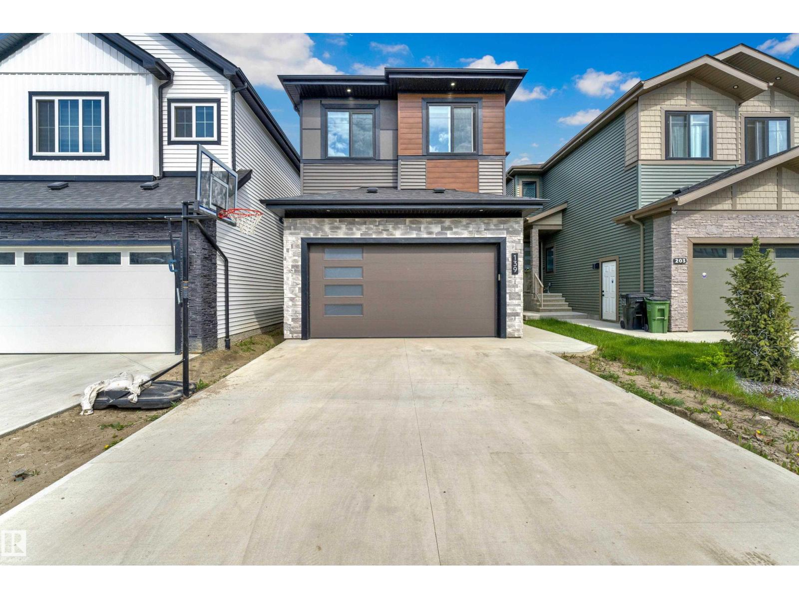 139 28 ST SW - 5