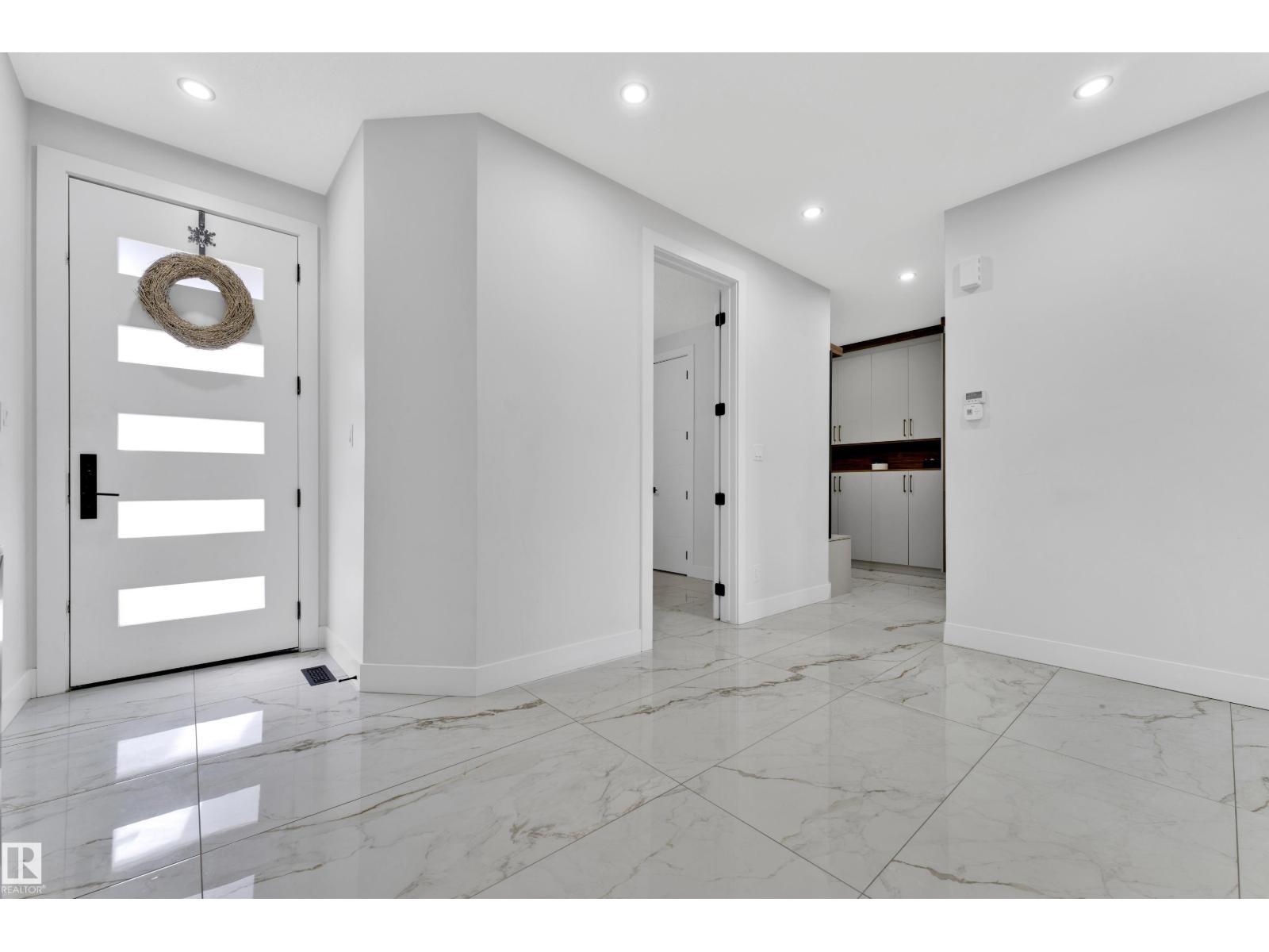 139 28 ST SW - 7