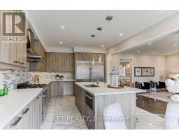 12 Baleberry Crescent, East Gwillimbury, ON L9N0P2 Photo 15