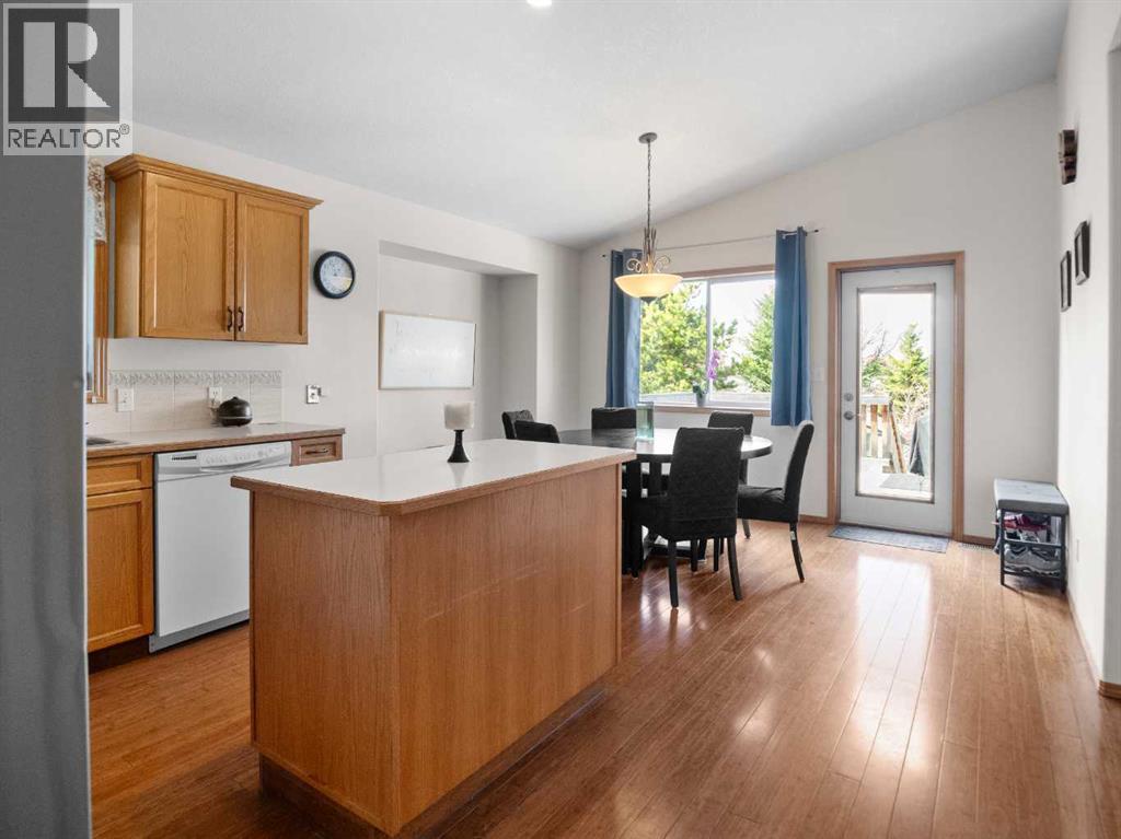 5228 41 StreetCrescent — photo 9