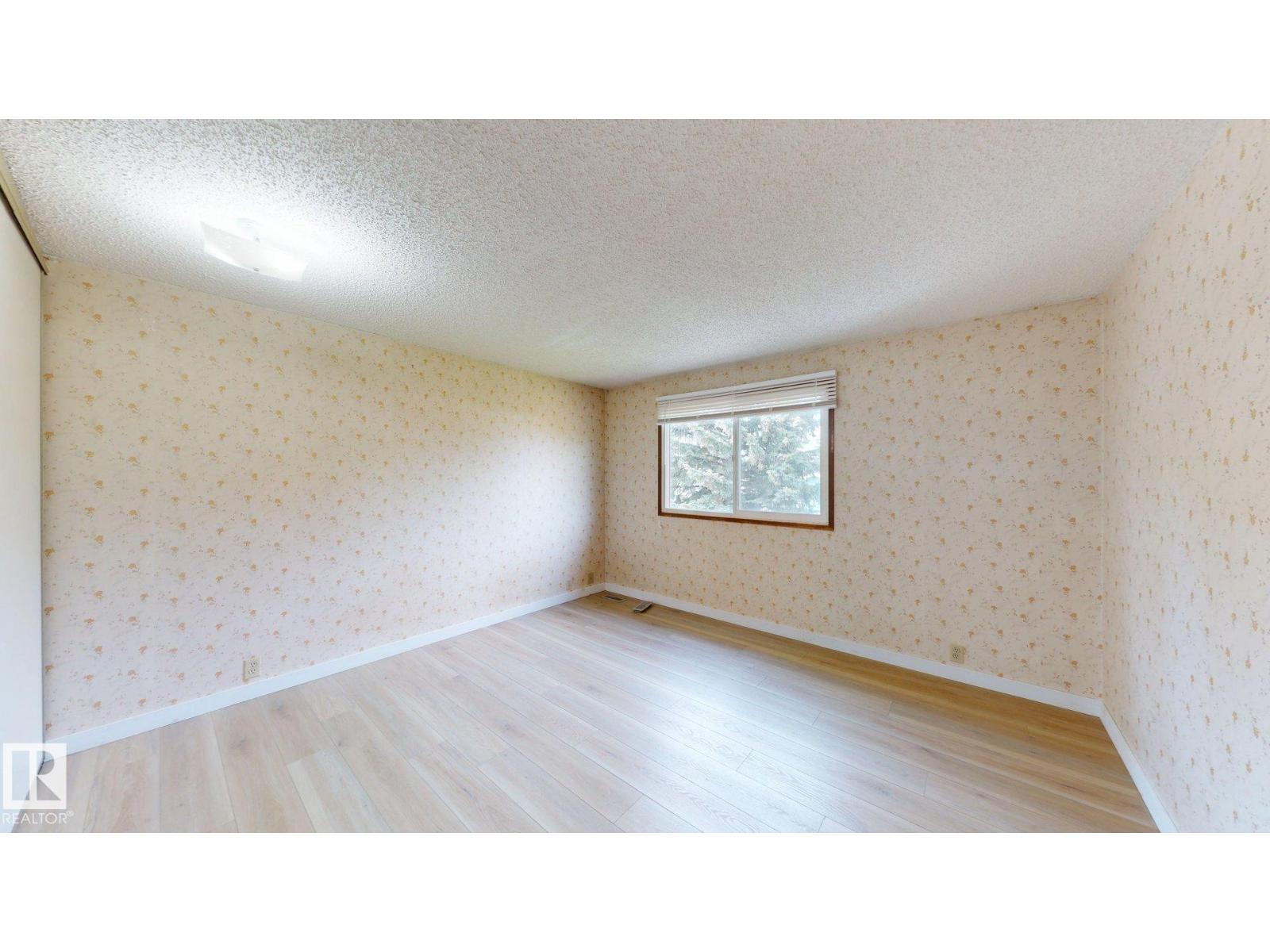 4912 34A AV NW - 11