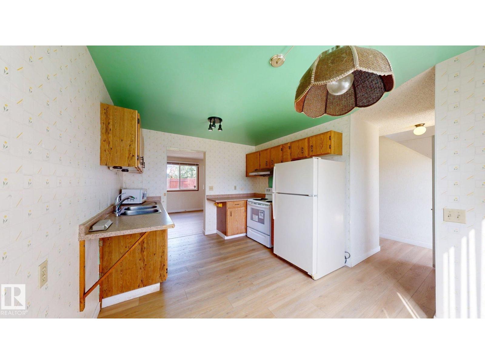 4912 34A AV NW - 17