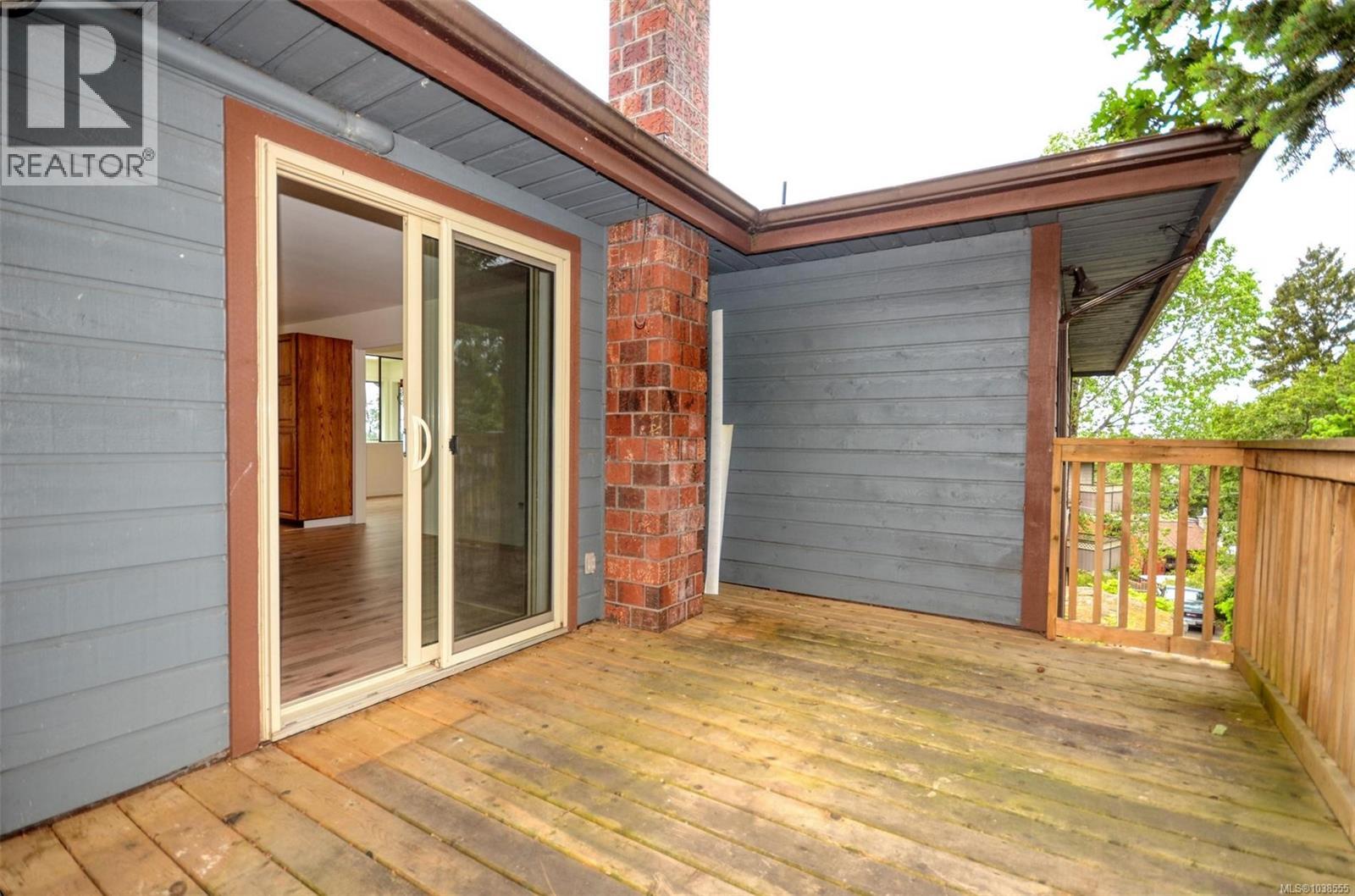 1007 Laburnum Rd - 34