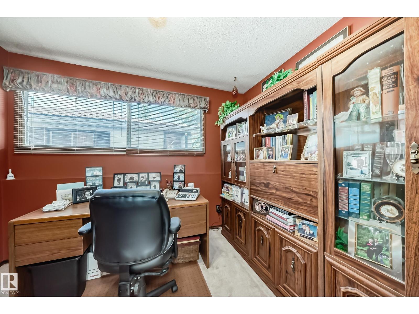 17707 84 AV NW - 36