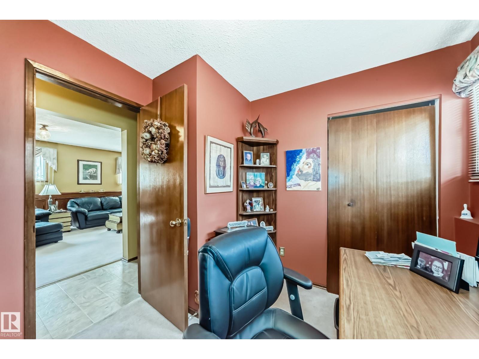 17707 84 AV NW - 37