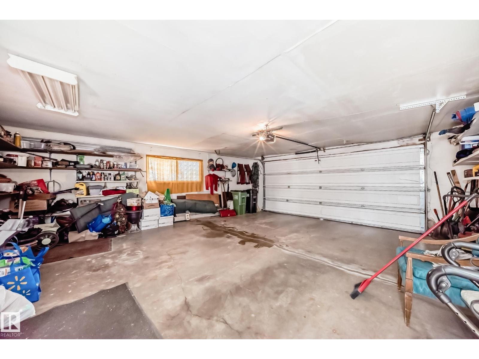17707 84 AV NW - 46