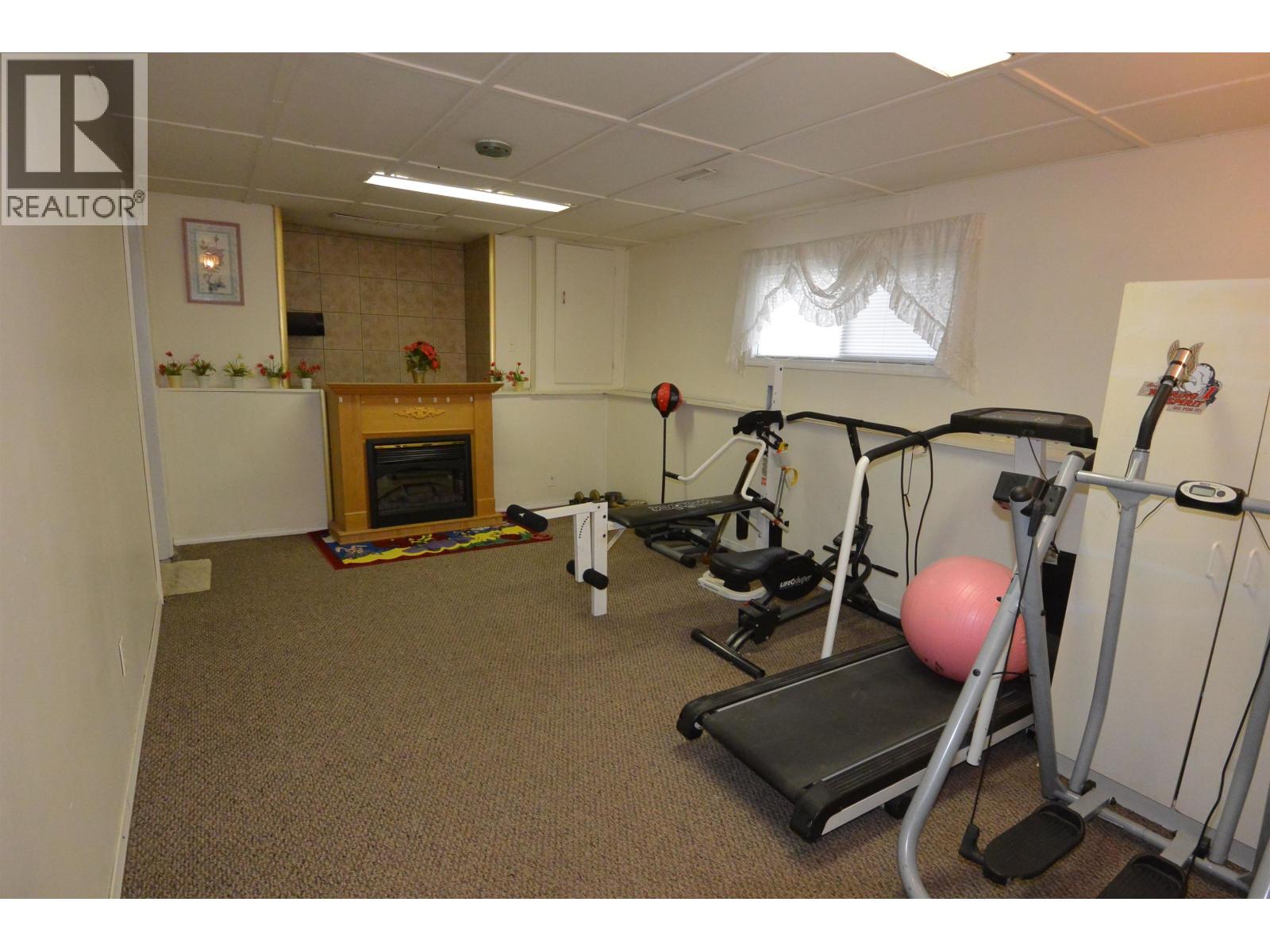 3360 GILLESPIE ROAD - 23