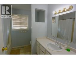 3360 Gillespie Road, Houston, BC V0J1Z1 Photo 17