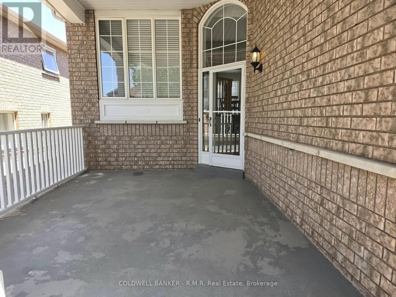 7 FLETCHERS CREEK BOULEVARD - 3