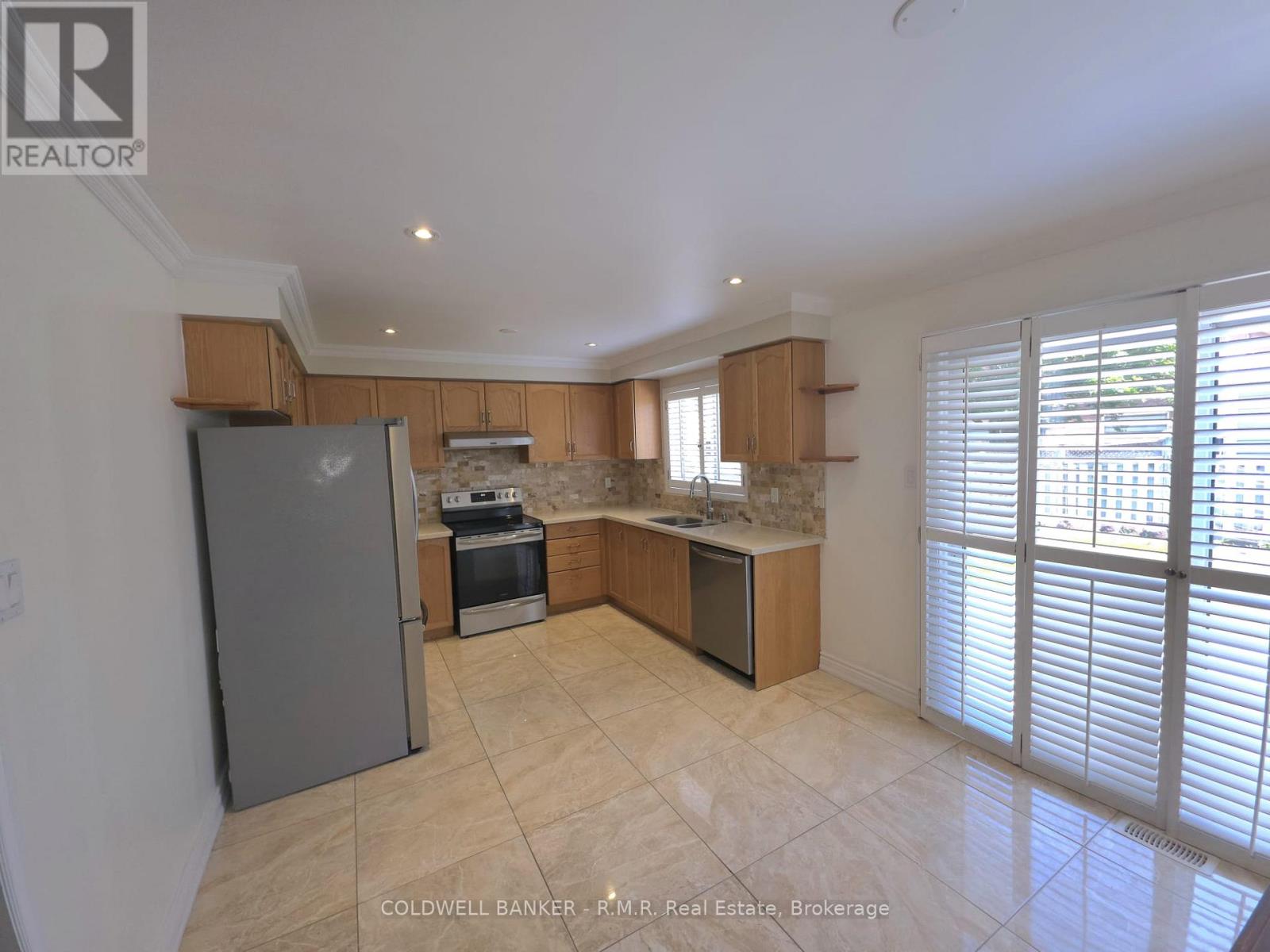 7 FLETCHERS CREEK BOULEVARD - 7