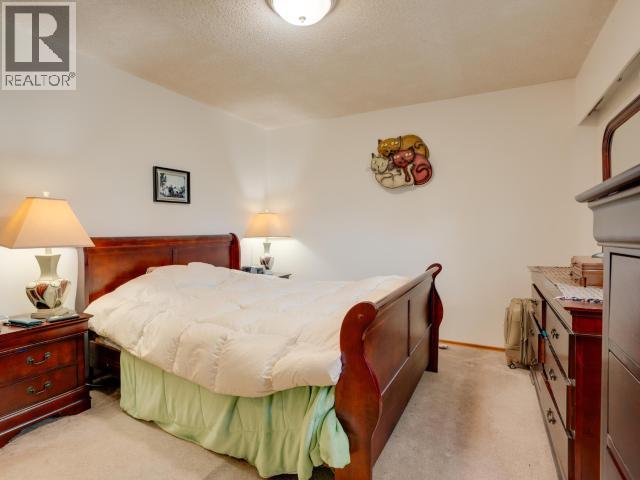 7117 TAHSIS STREET - 20
