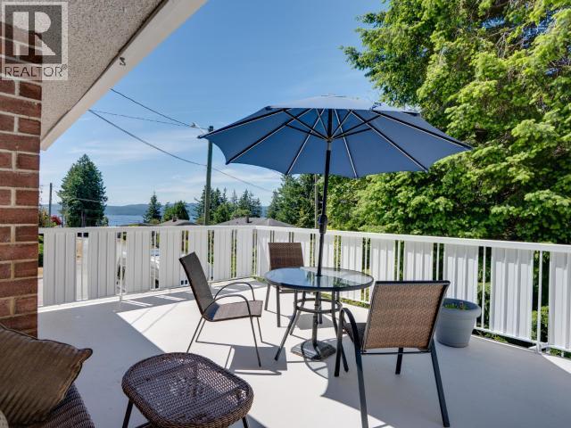 7117 TAHSIS STREET - 4