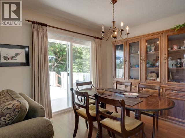 7117 TAHSIS STREET - 9