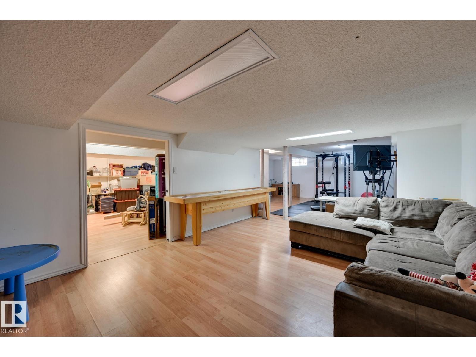 5507 179 ST NW - 42