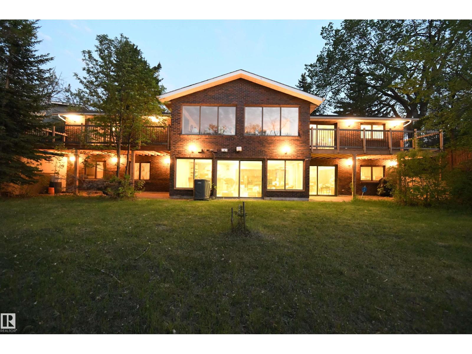 4108 106B AV NW - 20