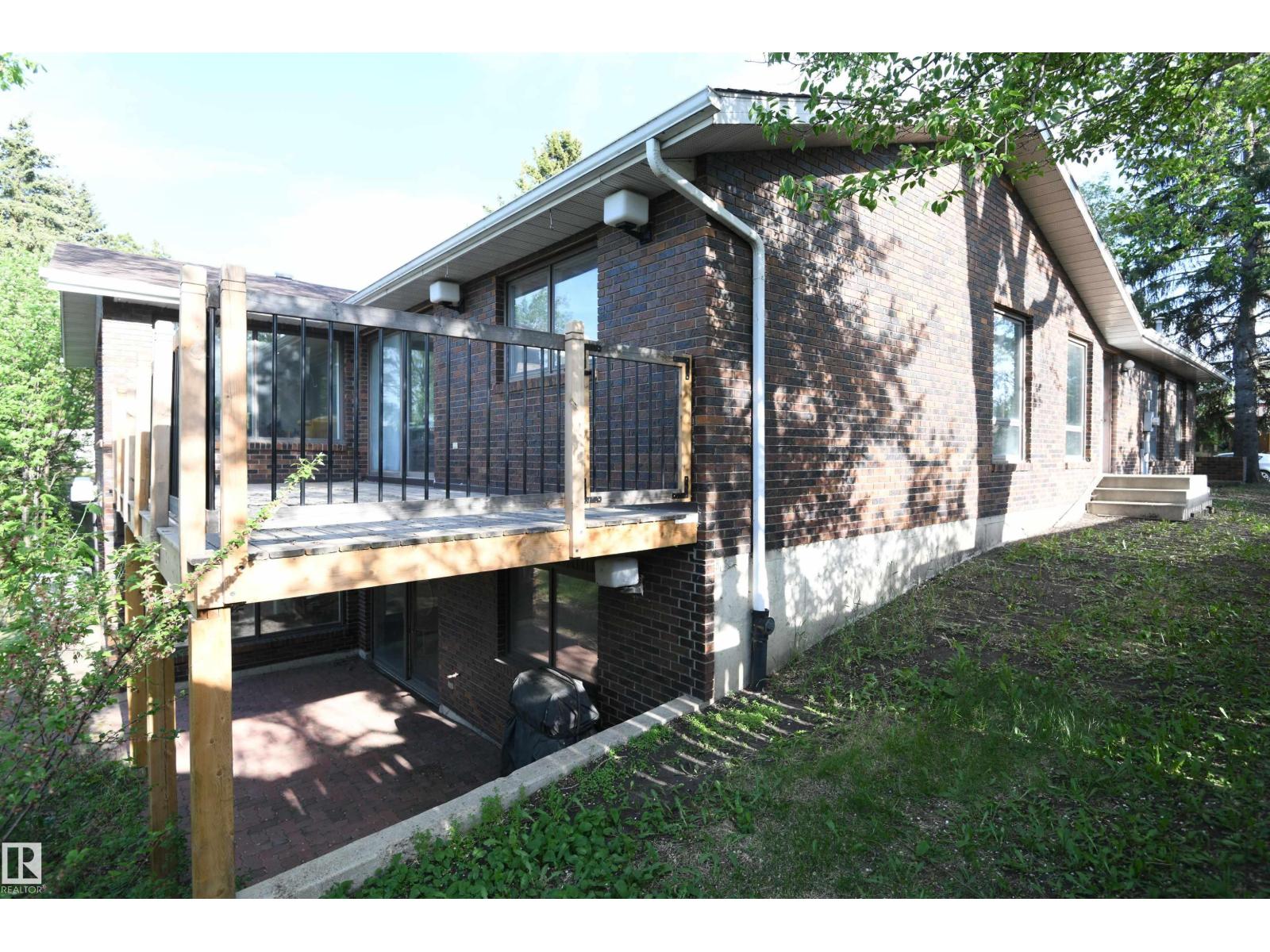 4108 106B AV NW - 9
