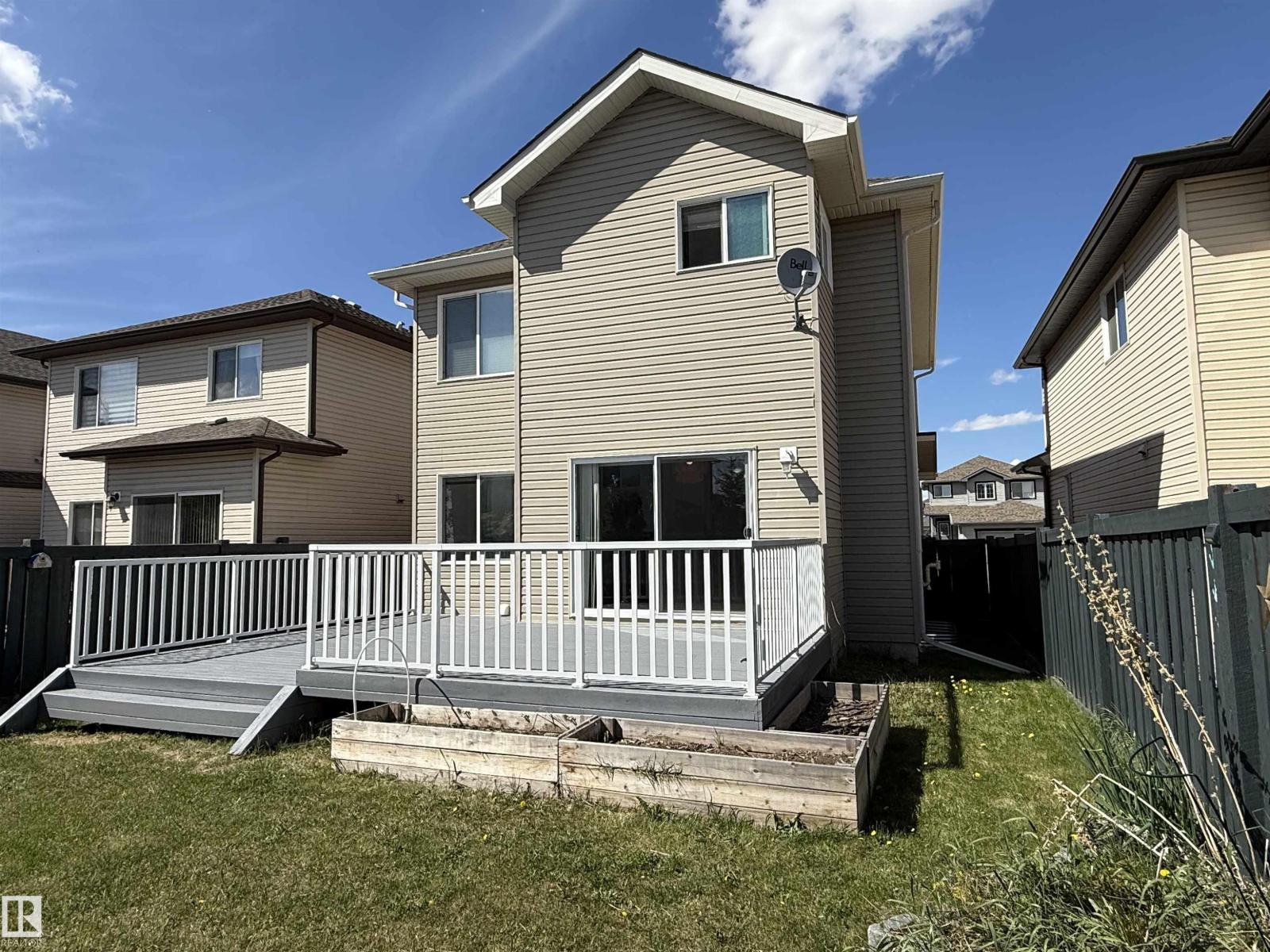 7819 173 AV NW - 62