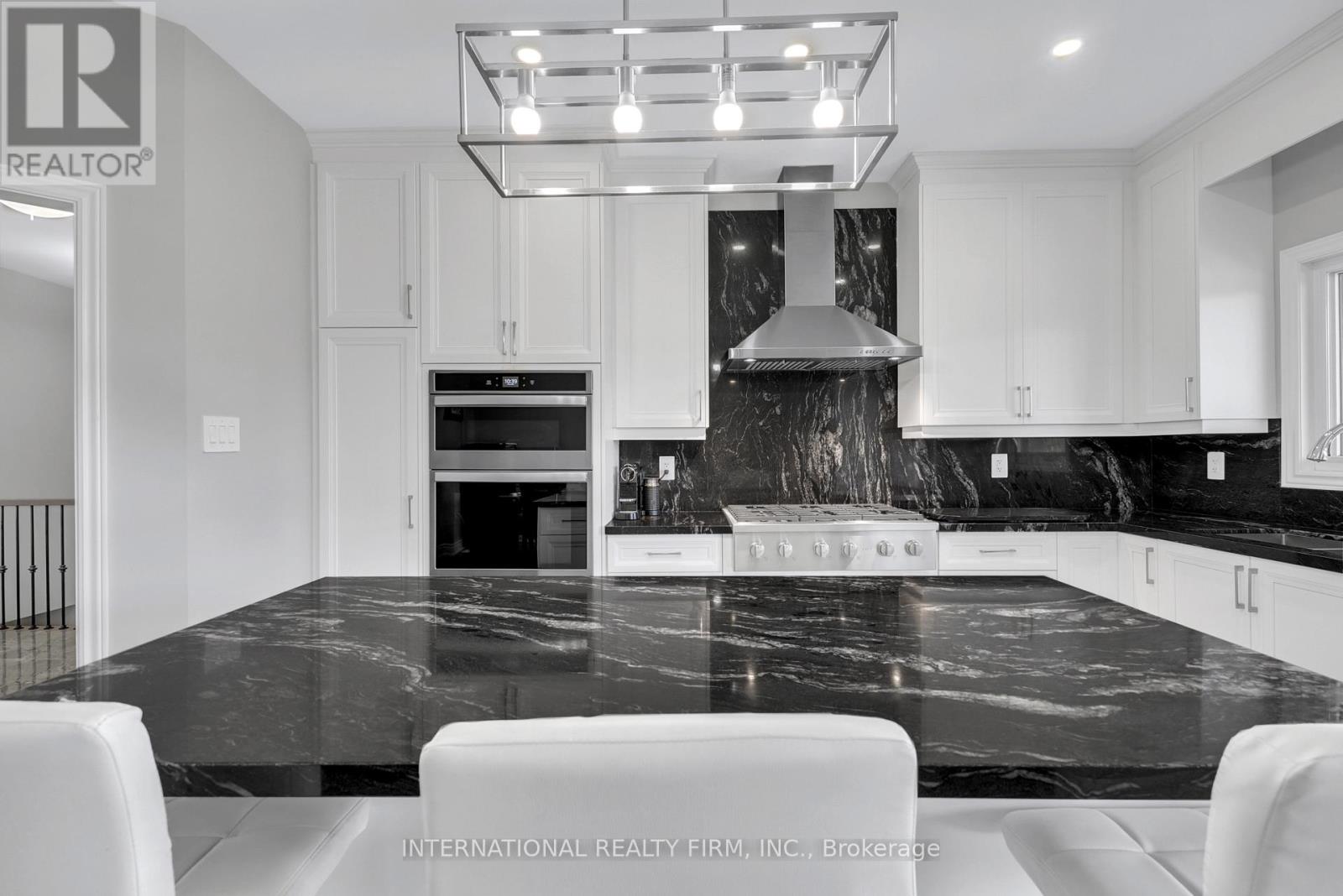 3787 HARRY'S LANE - 9