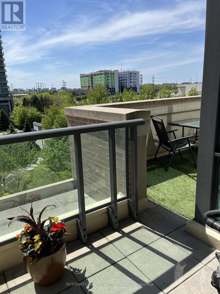 #401 205 SHERWAY GARDENS ROAD - 31