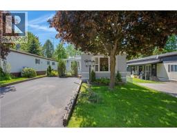 Bedroom - 120 Maple Crescent, Flamborough, ON N0B2J0 Photo 6