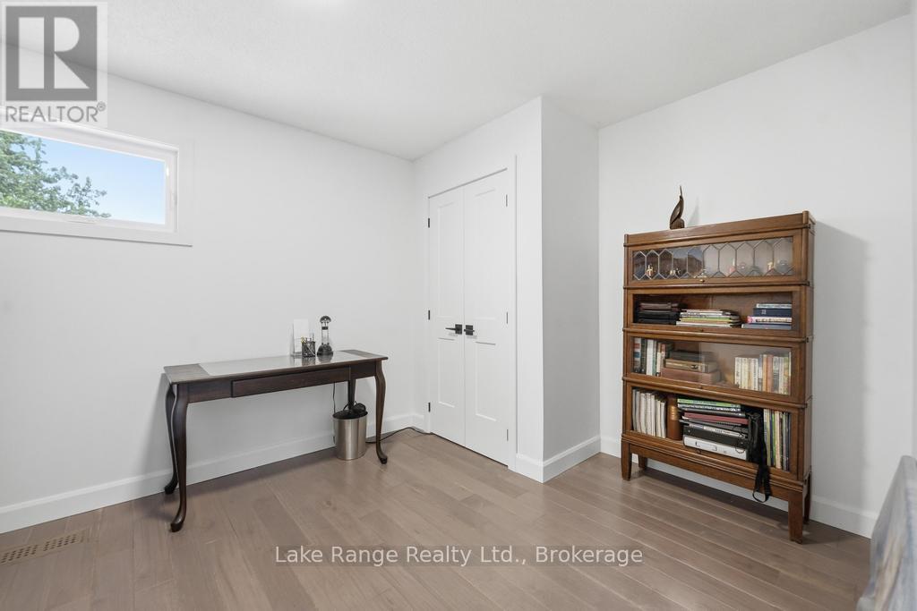 23 PARKER DR DRIVE E - 18