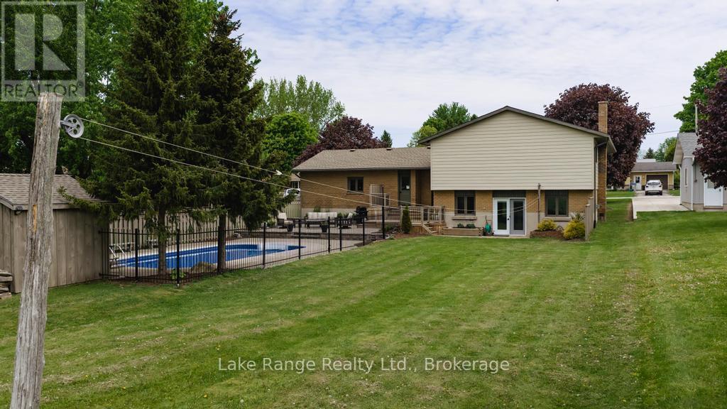 23 PARKER DR DRIVE E - 21