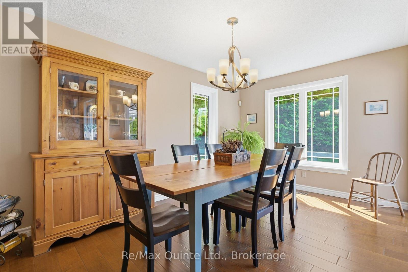 302 CLEARVIEW ROAD - 8