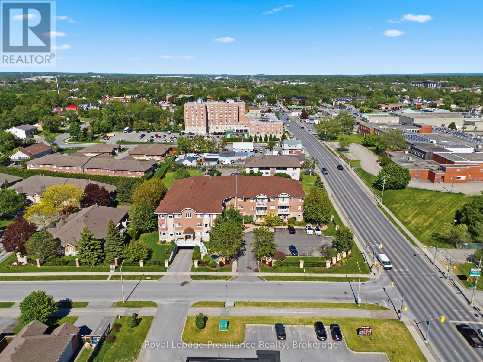 #101 15 HEARTWOOD DRIVE - 43