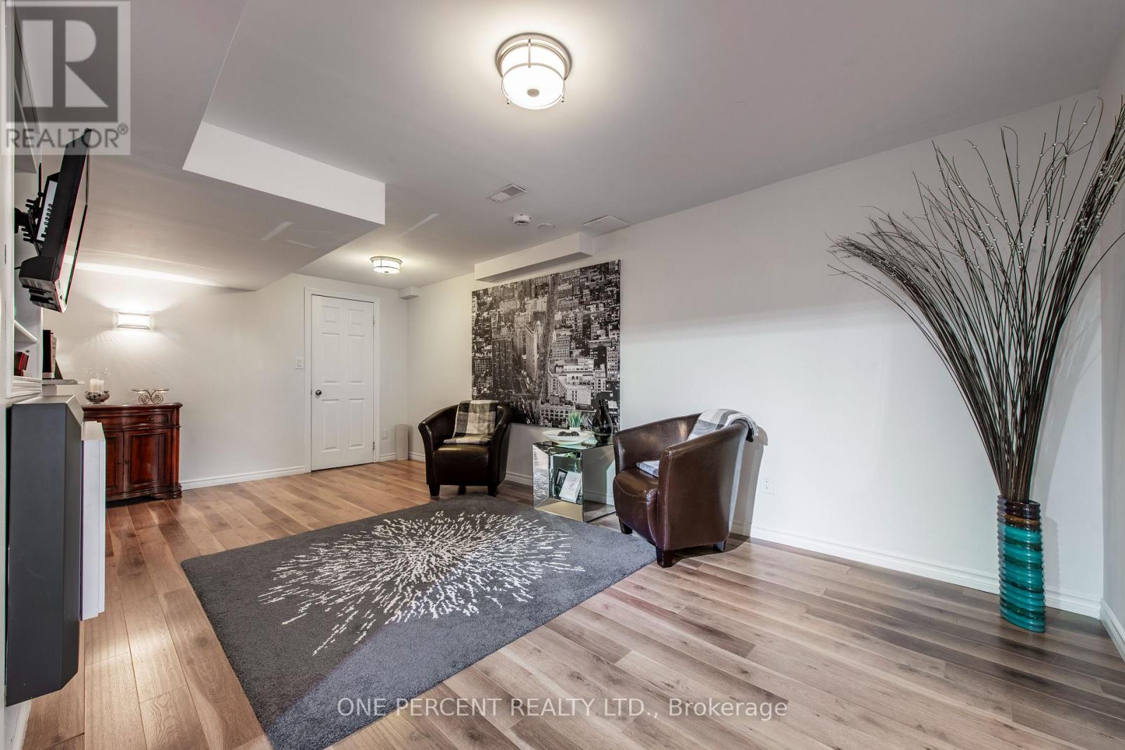 311 FERN STREET - 37