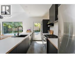 146 Menhinick Dr, Salt Spring, BC V8K1W7 Photo 15