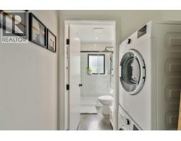 146 Menhinick Dr, Salt Spring, BC V8K1W7 Photo 18