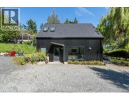 146 Menhinick Dr, Salt Spring, BC V8K1W7 Photo 27