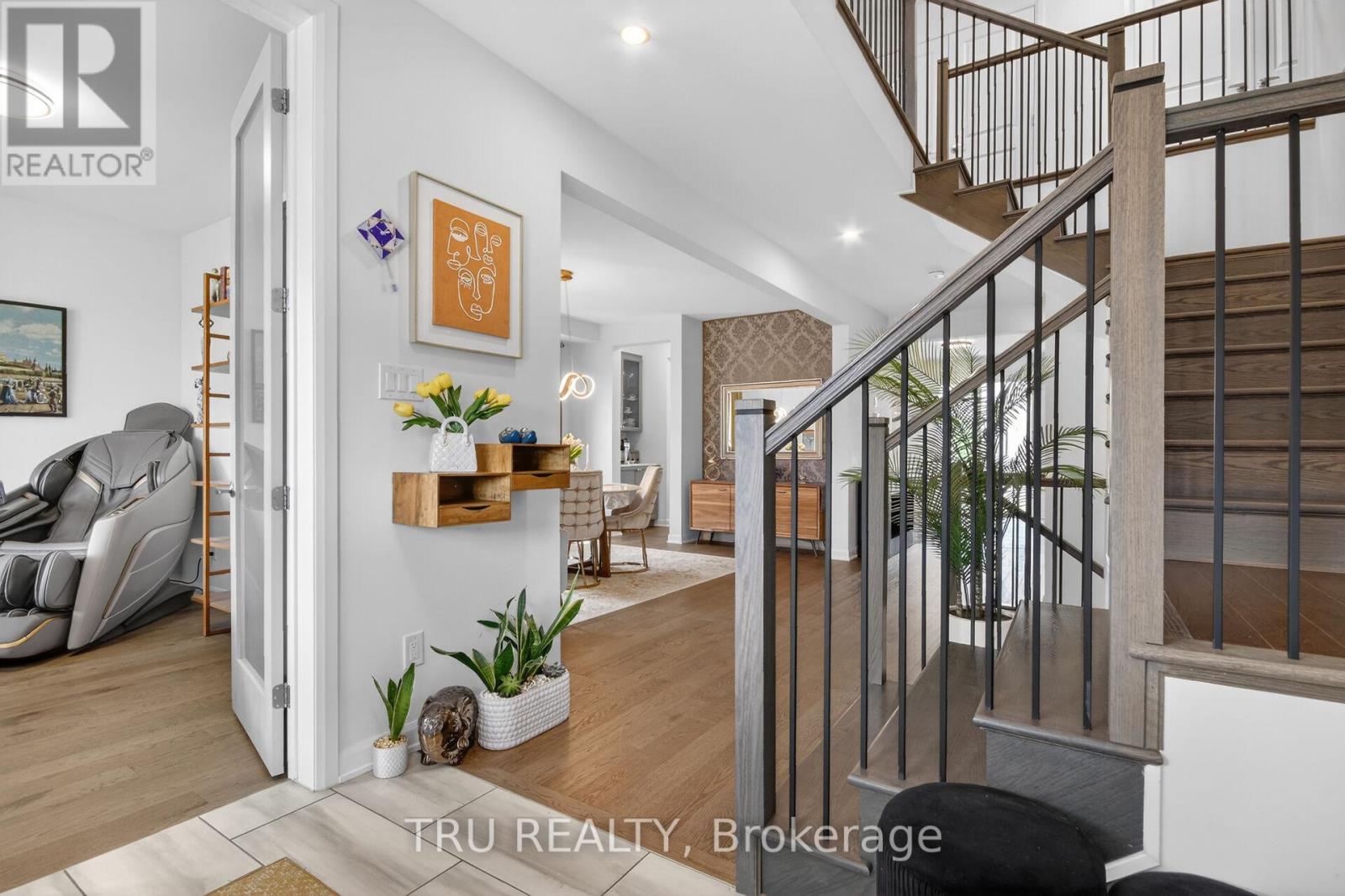 202 SKIPPER DRIVE - 5
