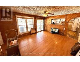 Foyer - 1071 Naismith Road, Bracebridge, ON P1L1X4 Photo 7