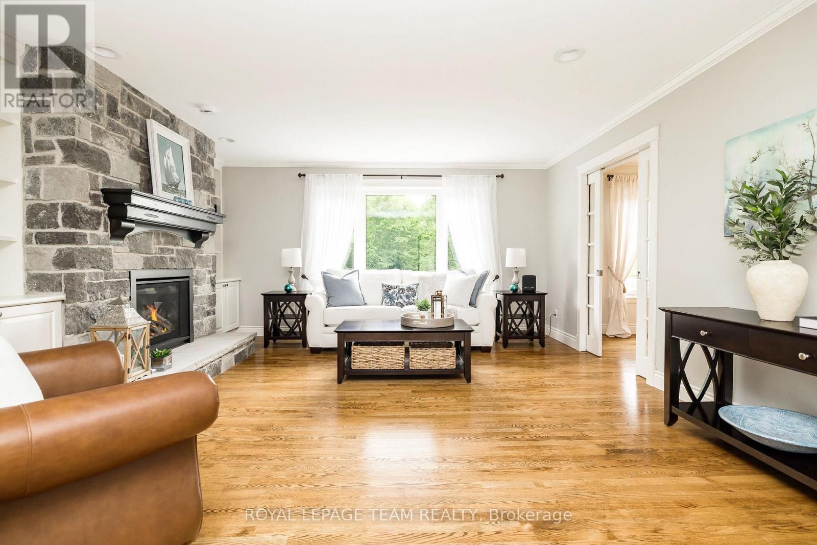 2866 STONERIDGE ROAD - 10