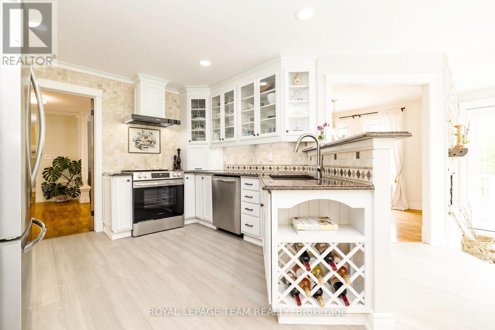 2866 STONERIDGE ROAD - 18