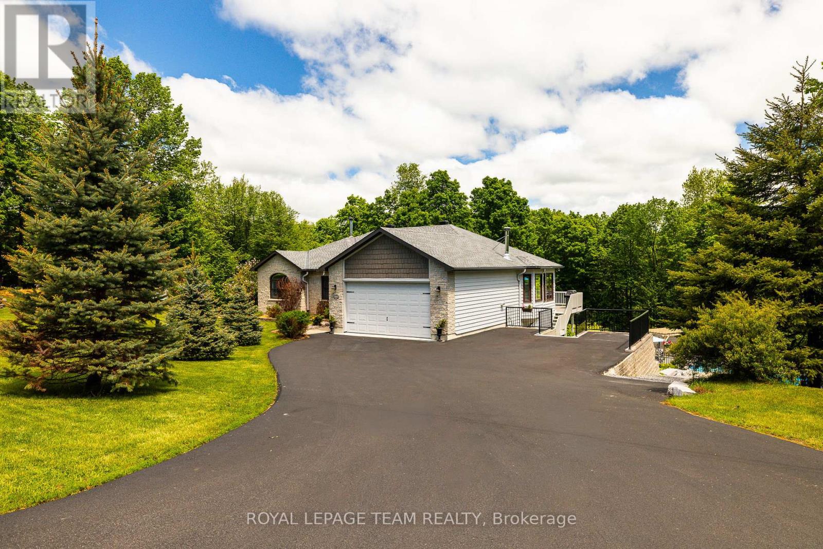 2866 STONERIDGE ROAD - 4